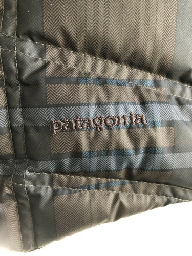 Patagonia Puffy Vest with Hood Women's Small - Picture 4 of 6