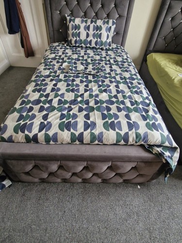 Brand New Retro Circle Reversible Duvet Cover Set King Size - Picture 7 of 8