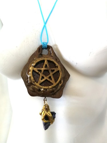 Chocolate Frog Magic Talisman Necklace Pendant Amulet Witchcraft Symbol Hogwarts - Picture 3 of 24