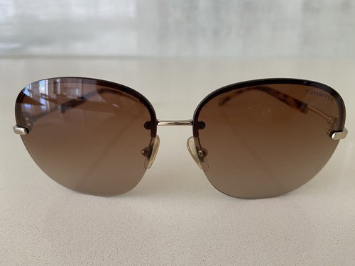 Tiffany & Co. Gold Tone/Brown Gradient TF3023 Aviator Sunglasses - Picture 3 of 15
