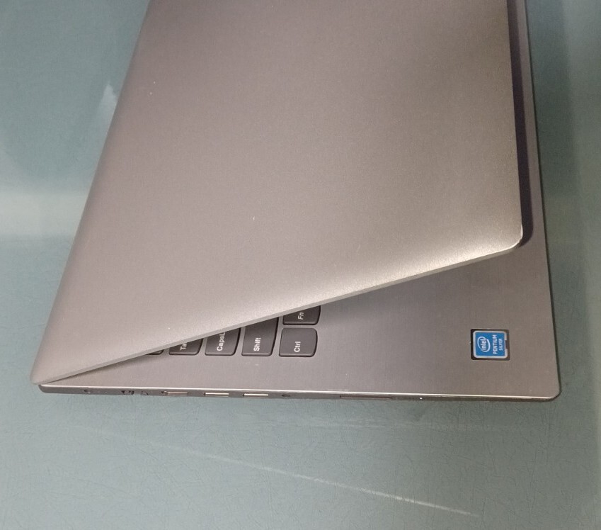 Awesome Lenovo Ideapad 330-15IGM 15.6" 500GB HDD 4GB Pentium Silver Windows 10 - Picture 7 of 11