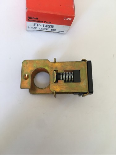 Niehoff FF-142B Stop Light Switch - Picture 3 of 4