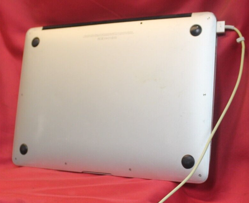 Apple MacBook Air 13" Laptop MD231LL/A (Mid 2012) 1.7GHz i5 4GB 64SSD AS-IS - Zdjęcie 13 z 20