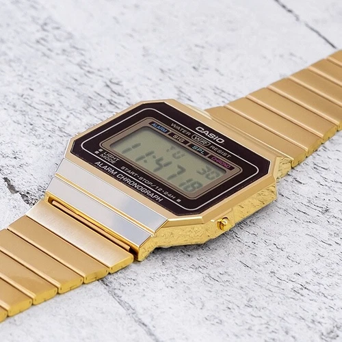Casio Vintage A700WG-9A  Super Slim Case Classic Digital Backlight Gold Watch  - Picture 5 of 7