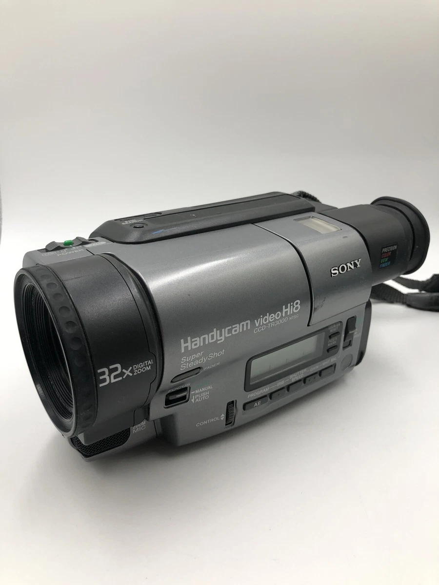 ソニーハンディカム　SONY CCD-TR3000 付属品あり ソニーハンディカム SONY CCD-TR3000 付属品あり