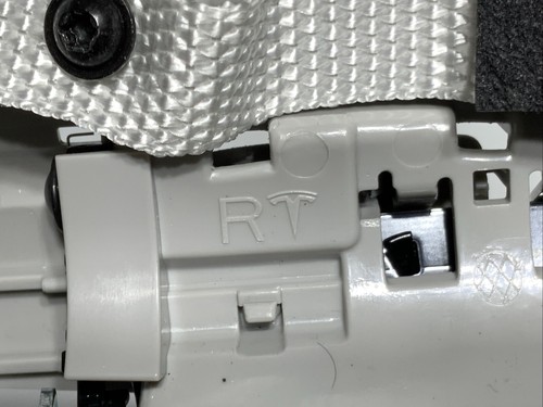 2020-2025 Tesla Model Y Left Side Coat Hook Hanger Assembly 1515339-00-D RH OEM - Picture 14 of 17