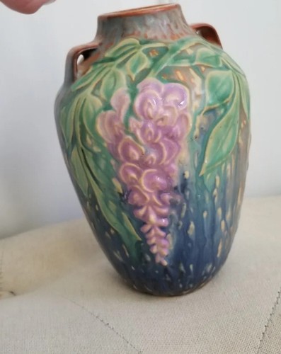 Vintage Roseville Pottery Wisteria Vase Pattern 630-6 Original Label Circa 1933 - Picture 2 of 24