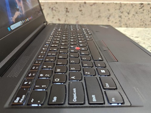 Lenovo ThinkPad P15 Gen 2 --- i7-11850H, 32GB Ram, 1TB SSD, RTX A2000, Warranty - Afbeelding 7 van 17