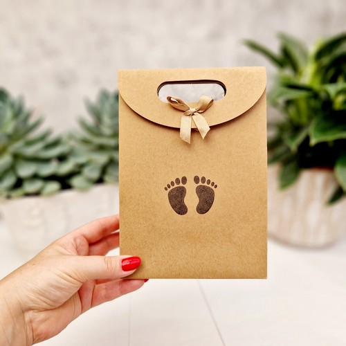 Baby Feet Paper Party Favour Gift Bag. Baby Shower, New Parents, Maternity Leave - Picture 6 of 13