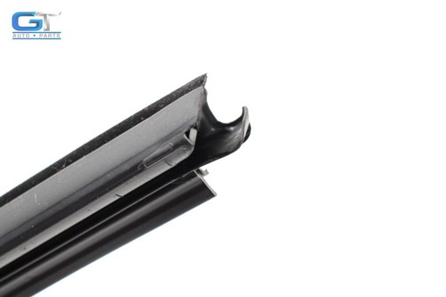 20-22 MERCEDES GLB250 X247 FRONT RIGHT DOOR WINDOW BELT WEATHERSTRIP SEAL OEM - Bild 6 von 8