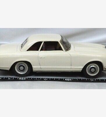 Asahi Toys Mercedes Benz 230Sl White Tin Toy Car F/S FEDEX Asahi Toys Mercedes Benz 230Sl White Tin Toy Car F/S FEDEX