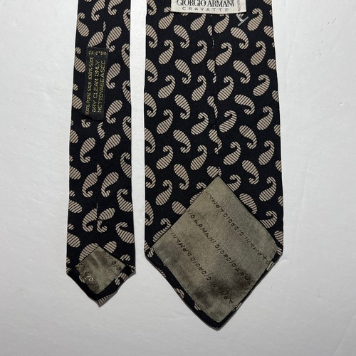 Giorgio Armani Tie Men's Black Paisley 100% Silk Necktie Handmade In Italy - Picture 5 of 7