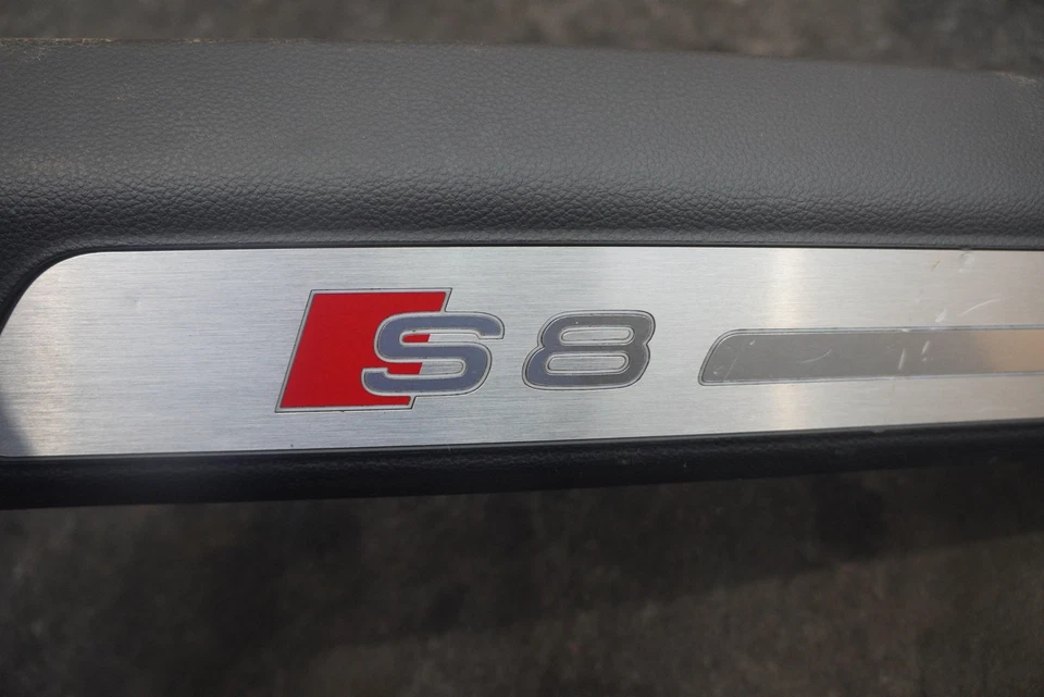 Front Right Passenger Door Sill Scuff Plate Cover Panel 4H1867272A Audi S8 2015 - Image 3 of 4