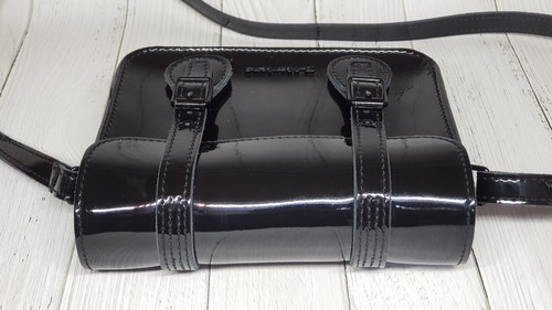 DR MARTENS patent leather briefcase, 18x14x5 cm. - Picture 6 of 14