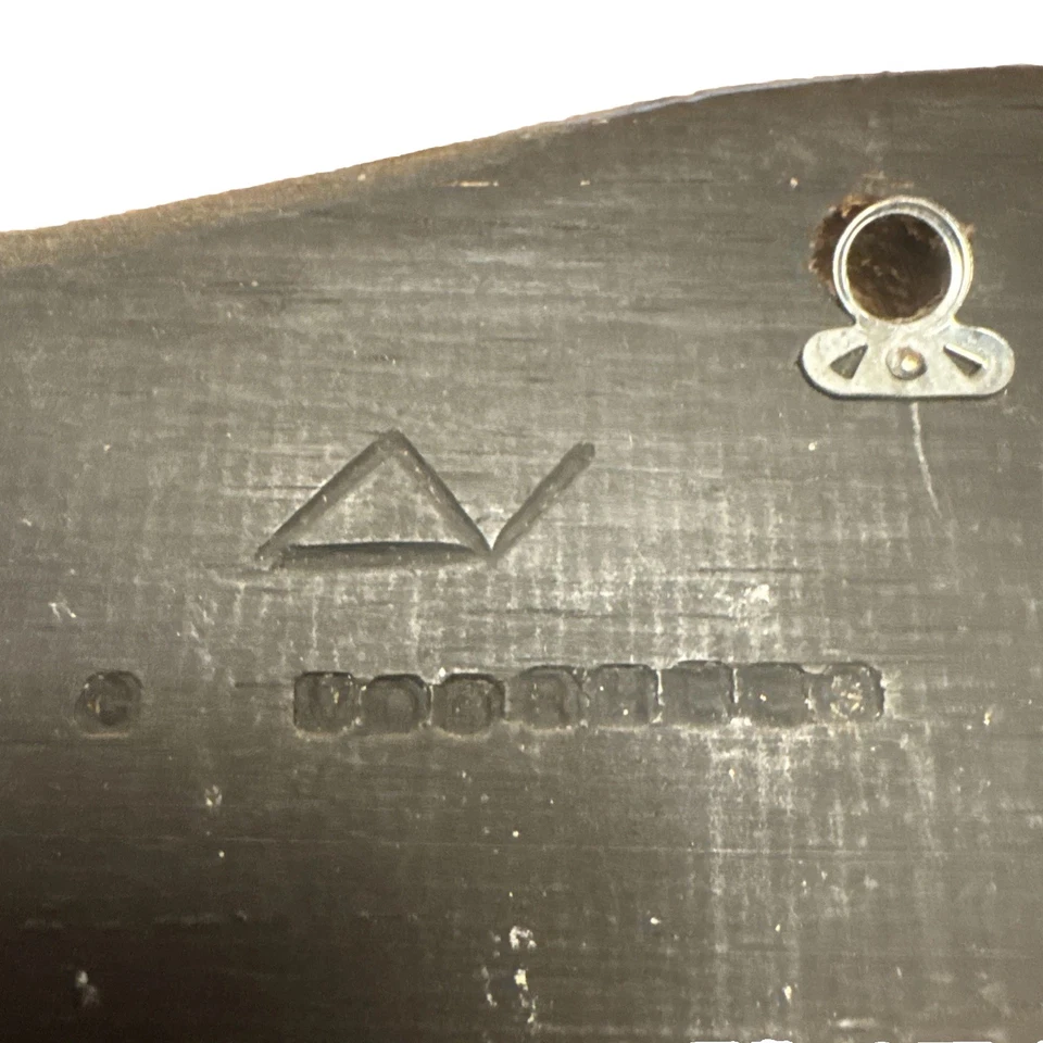 Ballena azul tallada y pintada Clark Voorhees Jr. (color azul RARO) Foto 2 de 4