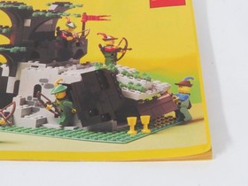 Vintage LEGO 6066 Camouflaged Outpost Forestmen Original Instruction Manual