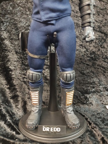 Xensation Judge Dredd Sylvester Stallone 1/6 Figure READ BROKEN BELT INCOMPLETE - Picture 3 of 24