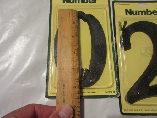 DE COLECCIÓN 3 números de dirección de casa 0,2,4 negro a prueba de óxido con tornillos Nuevo de Lote Antiguo - Imagen 11 de 17