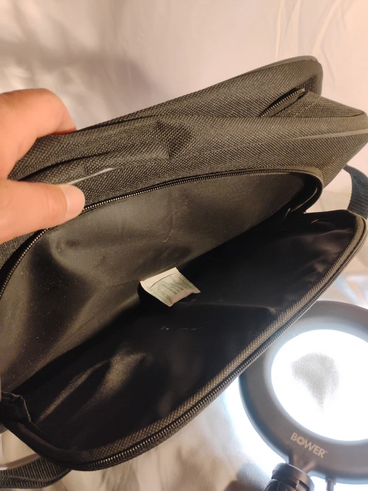 🔥American Tourister Black Zippered Laptop/Carry On/Travel Bag Lg Front Pocket - Image 4 of 4