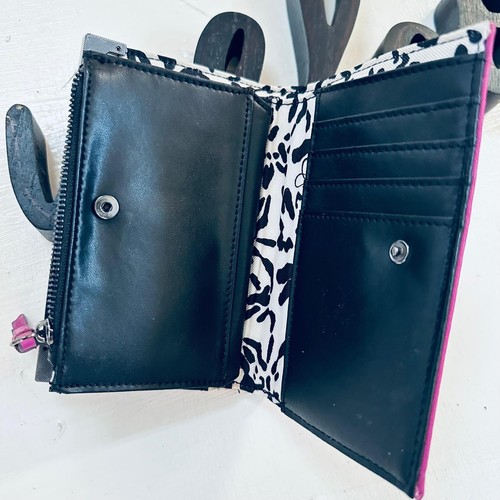 Jessica Simpson Pink wallet with zippered closure - Bild 4 von 7