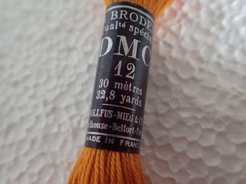 1 Skein 741 Orange DMC Art. 107 Single Strand Embroidery Floss, France - Picture 2 of 2