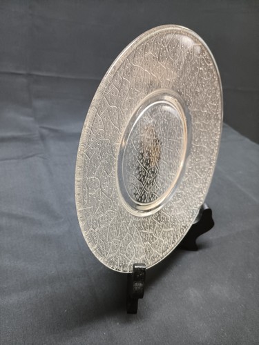 Set Of 2 Clear Glass 8in Crackle Plates - Picture 2 of 4