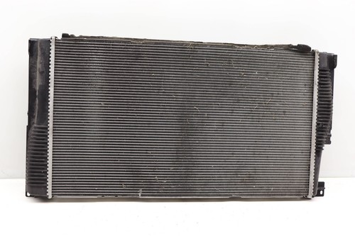2012-2016 BMW 528I 2.0L - Radiator 7626558 - Picture 2 of 5