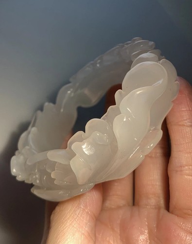 56.2mm /Natural Gold Silk Jade handcarved Bangle Sculpture/Fine Hand Carving - Picture 3 of 8