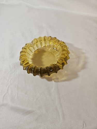 Vintage Mid Century Modern Fostoria Amber Glass Ashtray 5' Small - Picture 2 of 12