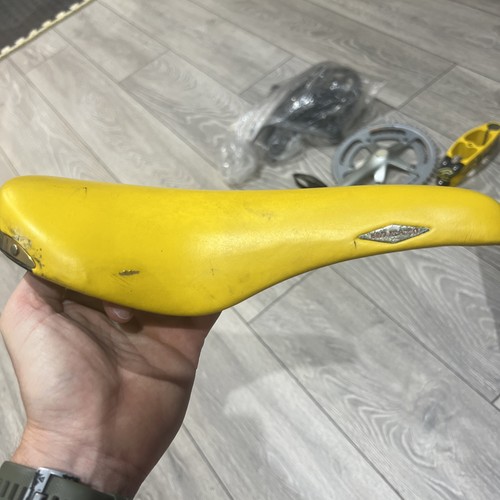 Vintage .  Selle San Marco.  Rollsattel.  Gold/Gelb  - Bild 6 von 6