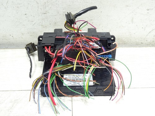 MERCEDES C KLASSE W203 SICHERUNGSKASTEN VORNE SAM EINHEIT 2035452901 BJ 2002 - Bild 4 von 5