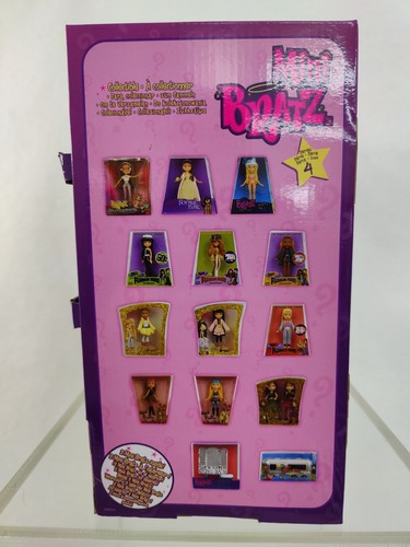 MINI CAJA VACÍA DE EXHIBICIÓN DE TIENDA BRATZ CON MUEBLES DE CORDURA FIANNA, CLOE Y TOCADOR - Imagen 6 de 10