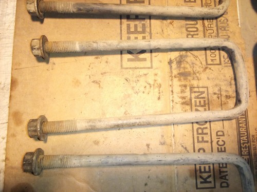 94-01 Dodge 2500 3500 U-Bolt Plates Saddle Bracket Perch Dana 70 Rear Axle - Picture 3 of 19