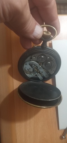 VINTAGE MECHANISCHE TASCHENUHR AUS EISEN -REGLER-ZIFFERBLATT MIT LOK. - Bild 10 von 12