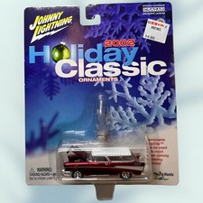 NEW JOHNNY LIGHTNING 2002 HOLIDAY CLASSIC ORNAMENTS 1957 CHEVY NOMAD