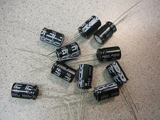 ILLINOIS Capacitor Aluminum Electrolytic  1000uF 10V 20%   **NEW**  Qty.5