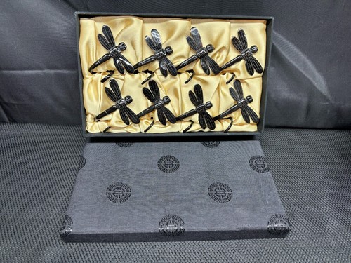 Set of 8 ~ Napkin Rings "DRAGONFLY" Black / White ~ Comes with Original Box - 第 1/10 張圖片