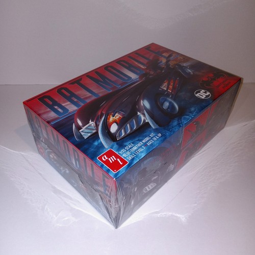 AMT Batman & Robin Batmobil Maßstab 1:25 Modellbausatz AMT 1295/12 Neu im Karton - Bild 2 von 3