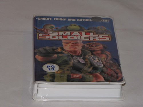 Small Soldiers VHS 1998 Dreamworks Clamshell Kirsten Dunst Gregory Smith Jay Moh - Picture 8 of 24