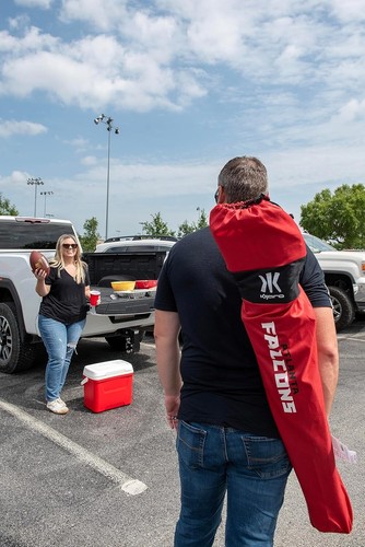 Silla Plegable Portátil Atlanta Falcons con Portavasos - Perfecto para Tailgating - Imagen 10 de 10