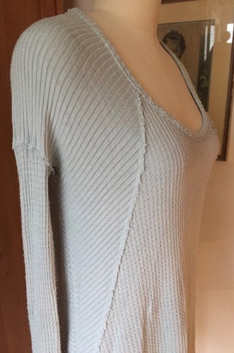 Free People Ventura Thermal Top in Dusty Blue Long Sleeve S/P Frayed Edges - Picture 4 of 10