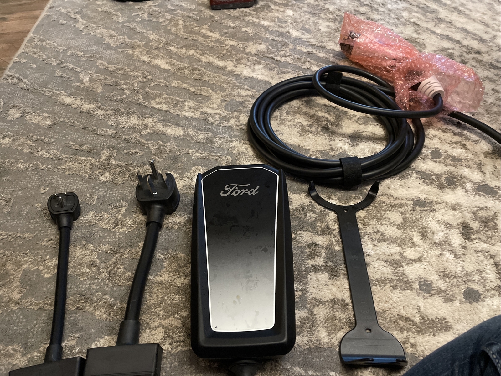 Ford MachE EV Charger 32 Amp Mach E Car charging cable w/ NEMA 515