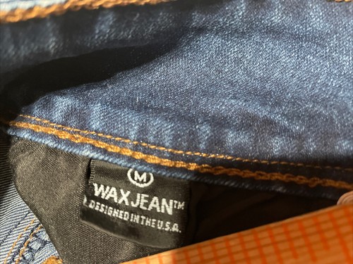 Wax Butt, I Love You Size M Rolled Up Shorts Jeans Inseam 2.5" - Picture 5 of 8
