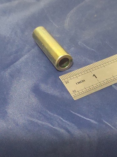 NEW INTERNATIONAL 1668955C2  ONE REPLACEMENT SPRING BRACKET SPACER ORIGINAL OEM  - Picture 10 of 15