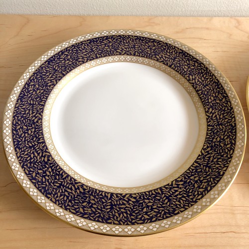 2 Spode Arundel Cabinet Collection Dinner Plates: Navy Gold Made in England - Picture 4 of 9