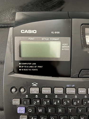 Casio Label Printer KL-8100Plus , QWERTY Keyboard, 200dpi Resolution, AC Adapter - Picture 2 of 5