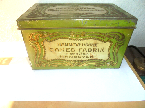 36801 Bahlsen Biscuits Blechdose Jugendstil geprägt 21 x21x13cm