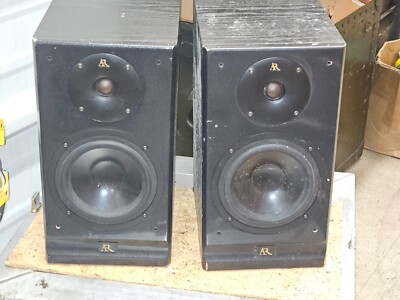 AR-S20 ACOUSTIC RESEARCH TWO WAY BOOKSHELF SPEAKERS ( MADE