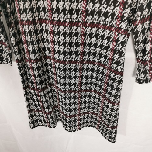 Ladies Dress Size 8 TU Black Houndstooth Stretch Smart Day Office Work Party - Picture 3 of 7