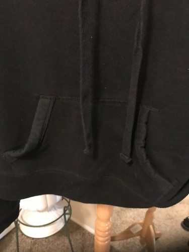 Girl's/Junior's Hollister M Black Pullover Embroidered Red Roses Hoodie - Picture 12 of 12